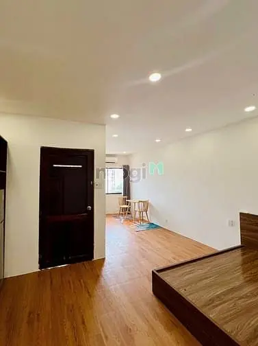 Cho Thuê Phòng Ngay Nguyễn Trãi Q1 Gần Takashimaya, Bến Thành (35M2)