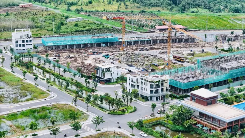 Đất Nền Trung Tâm Bến Lức – Mặt Tiền Đường 102M – Chỉ Cần Thanh Toán 400Tr