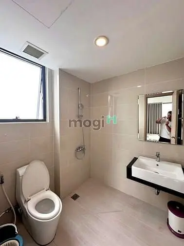 Giá 10Tr Căn 2P Ngủ Carillon 2,,Tân Phú Có Nội Thất Cơ Bản