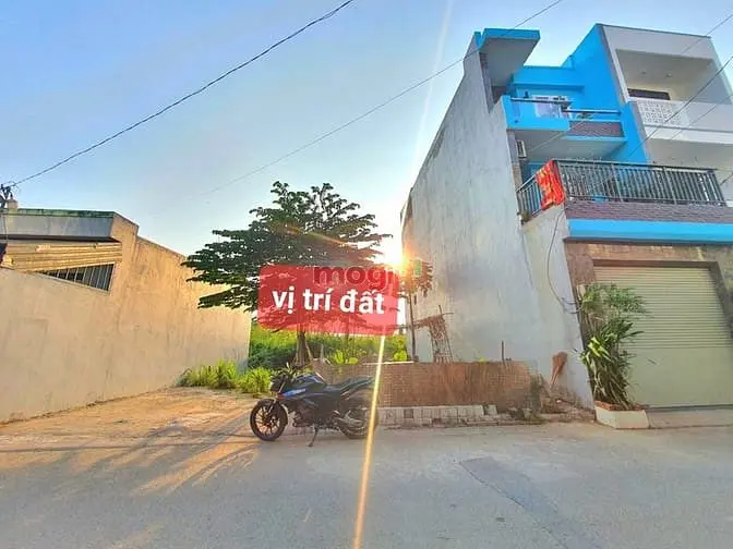 Bán Đất Hẻm 730 Lã Xuân Oai , Long Trường, Quận 9 -4 Tỷ 9. Ngang 5M