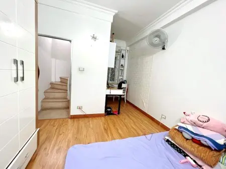 Chinh Chủ Cho Thuê Nguyên Căn Mới 4 Tầng X 18M, Phố Hoàng Hoa Thám, Full Nội Thất