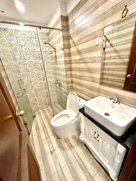 Chung Cư Sky Center, 102 Phổ Quang, Tb: Officetel, 48M2, 1Pn, 11Tr5/Th