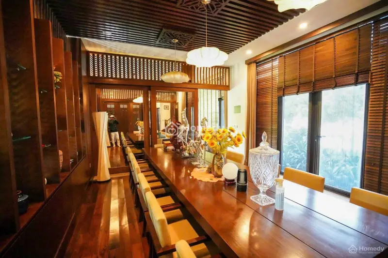 Bán Biệt Thự Euro Village 900M2, Vị Trí Tuyệt Đẹp View Sông Hàn, Full Nội Thất