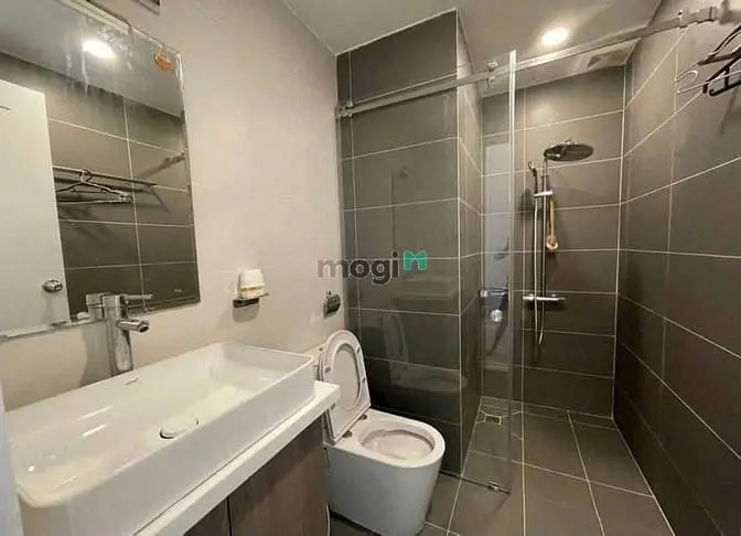 Cho Thuê Chung Chư Bảy Hiền 120M2, 3Pn, 2Wc Có Bang Cong Giá 12,5Tr/Th