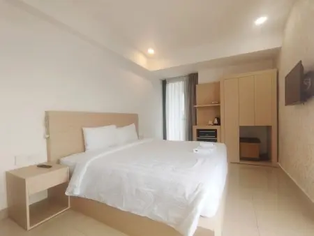 Phòng Khách Sạn Nha Trang View Đẹp Tầng Cao Cho Thuê Tháng Gần Chợ Đầm