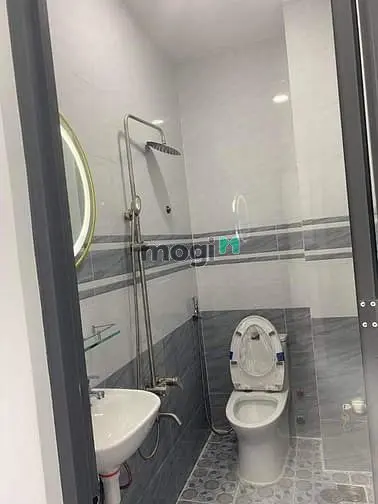 Nhà Mới 5 Tầng Btct –410/7 Lê Quang Định, P.11, 💰 Giá: 5,88 T