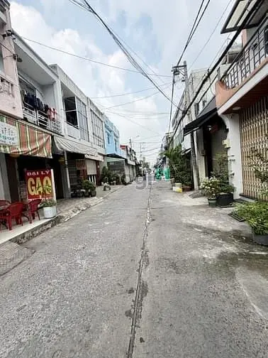 Gấp Bán Tết Nhà Mới 2Tầng Nhỉnh 4 Tỷ Ô Tô Đỗ Cửa Bình Tân Giáp Tân Phú