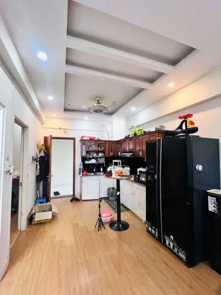 Chung Cư Lotus, Trịnh Đình Thảo, Tp: 70M2, 2P Ngủ, Có Nt, 9Tr