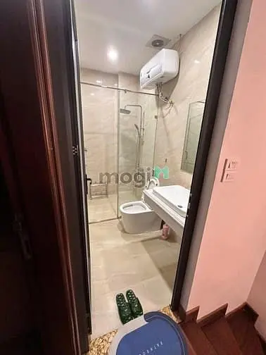 Cho Thuê Nhà Nguyên Căn Số 26I Ngõ 209 Đội Cấn, Ngọc Hà, Hà Nội