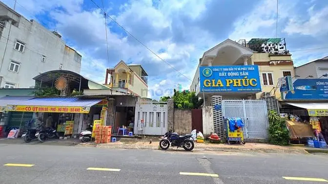 Bán Mặt Tiền Trương Văn Thành, Hiệp Phú, Q9 - Dt : 122M2 ( 5,3X23M)