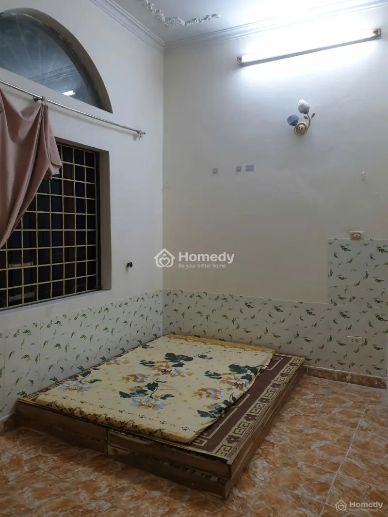 Cho Thuê Nhà Nguyên Căn 3 Tầng 1 Tum Ngõ Linh Quang