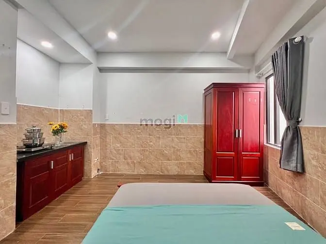 Phòng Mới Xây, Nội Thất Đầy Đủ, Cửa Sổ Thoáng Huỳnh Tấn Phát Quận 7