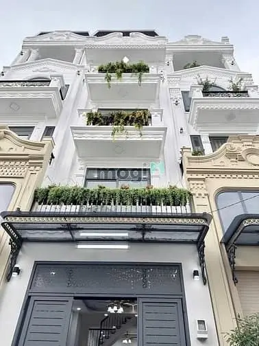 Nhàđẹp Hẻm Nhựa Thông Xe Hơi 7M Khuôn Việt Dt 4X15M 3 Tầng St Giá 7.9T