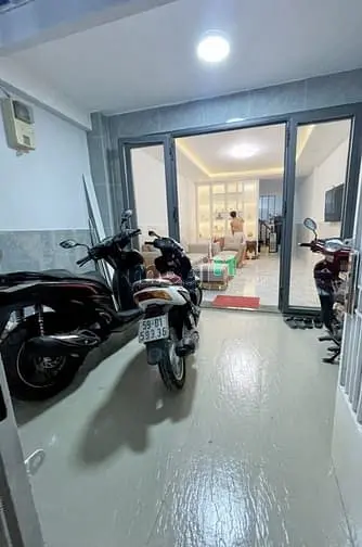 Nhà Đẹp 62M² Chỉ 5.Xtỷ Tân Phú Giáp Tânbình Ngang 4.14Mx15M Hẻm Thông