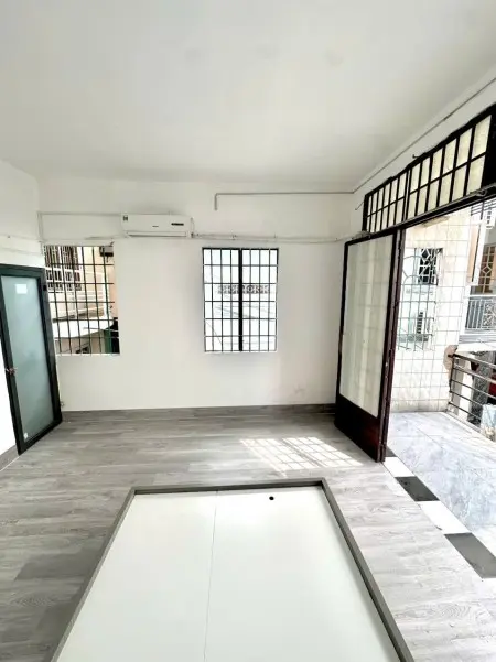 Cho Thuê Phòng Trọ Có Ban Công Gần Đh Hutech