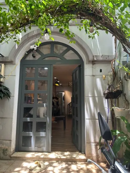 Nhà Nguyên Căn Bình Thạnh, Hẻm Yên Tĩnh Chợ Bà Chiểu, Dọn Vào Ở Liền, 12Tr/Tháng