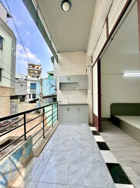 Cho Thuê Phòng Trọ Có Ban Công Gần Đh Hutech