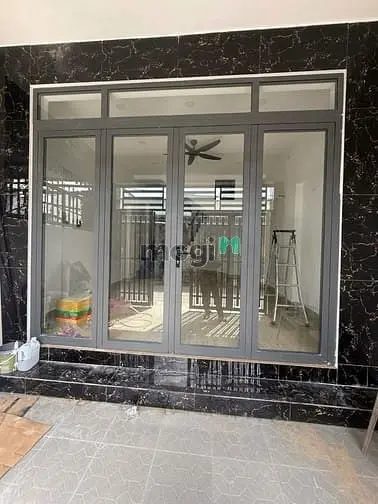 Bán Nhà Hẻm Xe Hơi Đường 160 Lã Xuân Oai 61.6M2 (4.5M X 13.7M) 2 Tầng