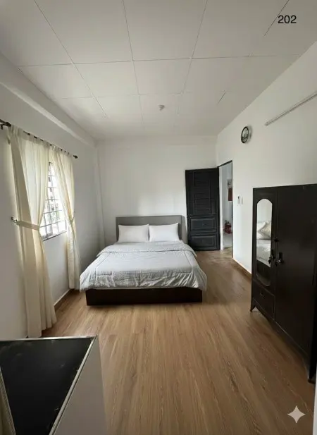 Cho Thuê Nhà Trọ Đường Huỳnh Tấn Phát. Phòng Không Bị Ngập Nước . Giá Tùy Từng Phòng