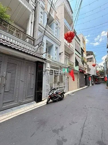 Bán Nhà Mới 3 Tầng St Hẻm Nhựa 7M Lũy Bán Bích Dt: 4X13M 4Pn Giá 6.4T