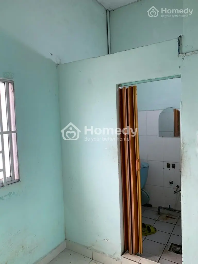 Phòng Rất Thoáng Cửa Sổ Và Toilét Riêng