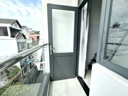 Cho Thuê Căn Hộ Duplex Có Ban Công – Phan Huy Ích, Tân Bình Gần Đại Học Công Thương - Sân Bay Tsn