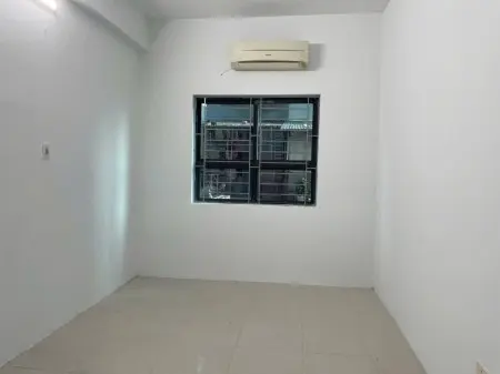 Cần Cho Thuê Căn Hộ 2Pn Tầng 3 Tòa Ct12A Kim Văn Kim Lũ - Nguyễn Xiển