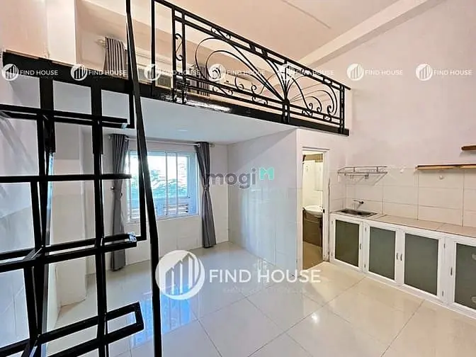 Duplex Cửa Sổ View Thành Phố Gác Cao Đầy Đủ Nội Thất Gần Lotte Quận 7