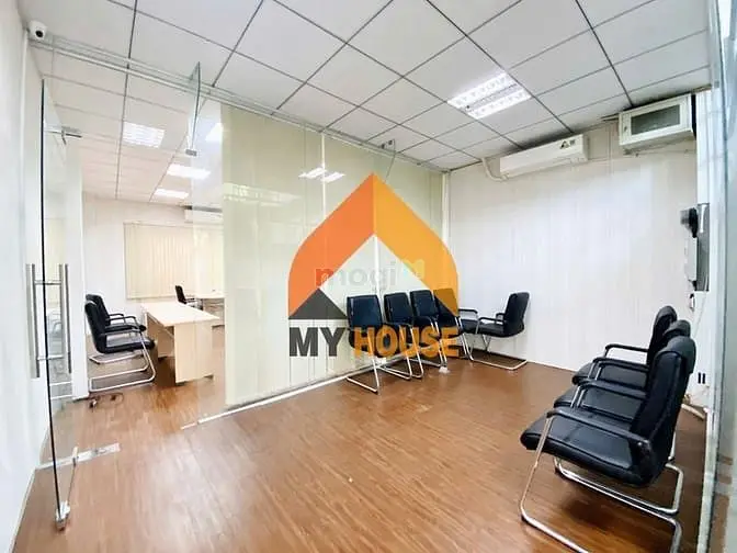 Toà Vp An Khánh Trống Suốt Dtsd 400M2 Giá 70Tr