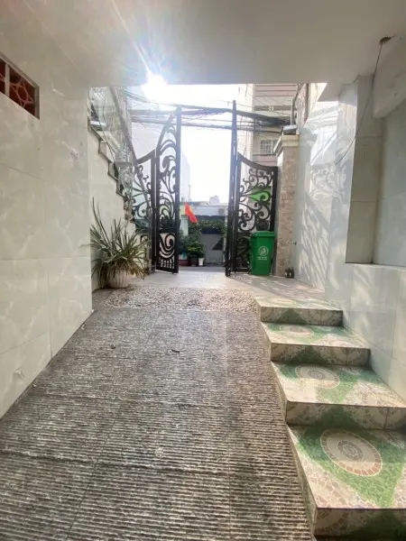 Mặt Bằng Cho Thuê Đường Cách Mạng Tháng Tám Quận 10