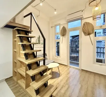 Duplex Cao Cấp Ban Công Giá 5Tr4 Ngay Sân Bay