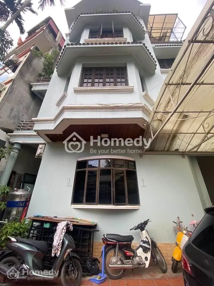 Biệt Thự Hoàng Quốc Việt, Phân Lô Ô Tô Tránh, 50M Ra Phố. Dt 143M2, 4 Tầng, Mt 12.5M. Giá 31.5 Tỷ