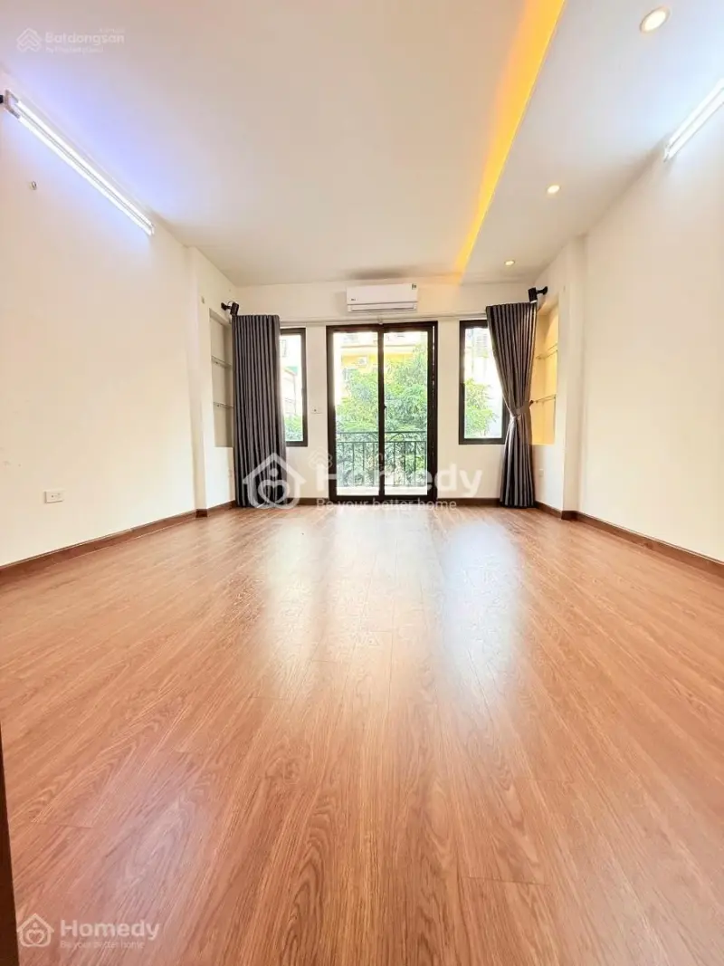 Bán Nhà Lô Góc 44M2 X 5T Giá 13Ty Ngõ 21 Nguyễn Văn Huyên, 165 Dương Quảng Hàm 0382276***