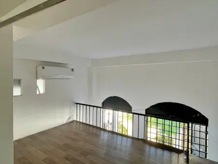 Cho Thuê Phòng Giá Rẻ - Sẵn Nội Thất - Mới Xây 100% Ngay Trần Bá Giao - Đh Vlu - Đh Iuh