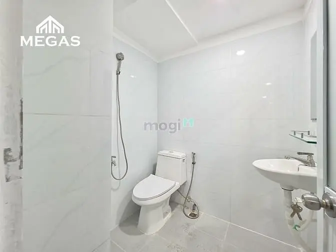 Phòng Mới Sạch Sẽ, An Ninh, Cửa Sổ Trời Siêu Thoáng Mát Tại Quận 2