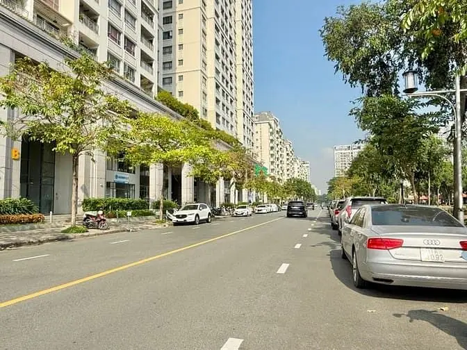 Shophouse Căn Góc Đường C, Phú Mỹ Hưng Giá Thuê Rẻ Dễ Kinh Doanh