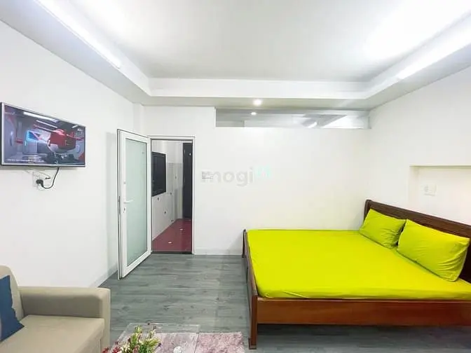 Căn Hộ Cao Cấp, Bancol Thoáng Mát, Nội Thất Đầy Đủ Phạm Văn Hai Tb