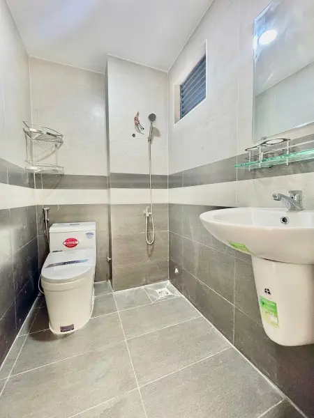 Căn Hộ Ban Công Full Tiện Nghi Ngay Đh Sư Phạm, Hồ Thị Kỷ