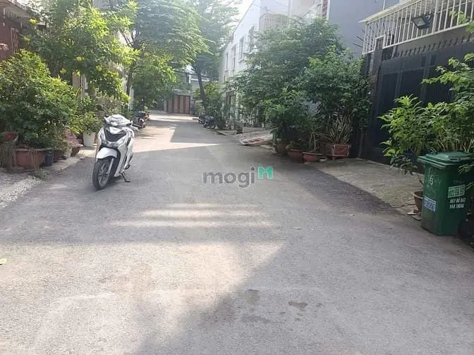 Đất Kdc Tạ Thị Ngọc Thảo, Hoàng Quốc Việt Q7. 5*22, ~ 100 Tr/ M2.