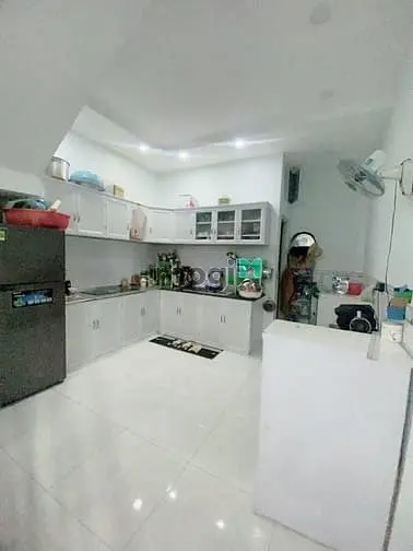 Bán Nhà 3 Tầng Đường Xe Hơi 8M - 50.4M2 - Trường Lưu, Long Trường