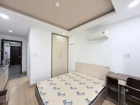 Cho Thuê Chdv Full Nội Thất Ban Công Lớn Nằm Ngay Trung Phú Nhuận Gần Sân Bay Thuận Tiện Qua Q1,3,…