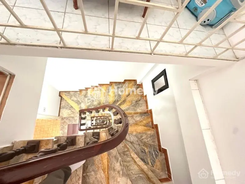 Bán Nhà Phố Thành Công, Ba Đình, 28M2 X 5 Tầng 3 Phòng Ngủ, Dân Xây Chắc, Ở Ngay, 6,7 Tỷ!