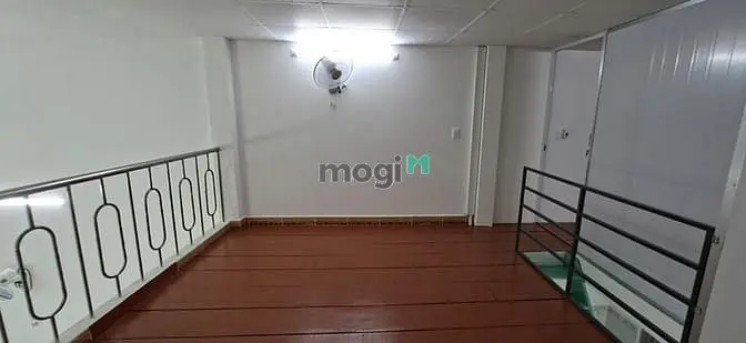 Cho Thuê Nhà Nguyên Căn Mặt Tiền Đường 9 Tam Đa, 3Pn - 73.7M2