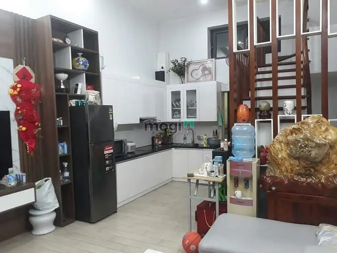 Nhà Đẹp Ngõ 8/3 Giá 15 Tỷ, 36M2X4T, Ở Luôn, Ảnh Thật