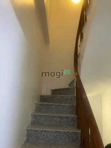 Bán Nhà 5 Tầng - Diện Tích 26.9M, Ngõ Vào 2M, Khu Vực Phúc Xá Ba Đình