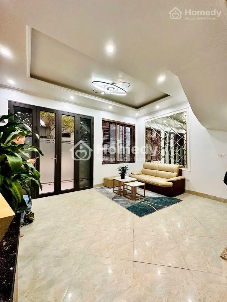 Bán Gấp Nhà Phố Định Công Thượng, Nhà Đẹp - Ở Ngay, 31M2, 8,8 Tỷ Có Thương Lượng