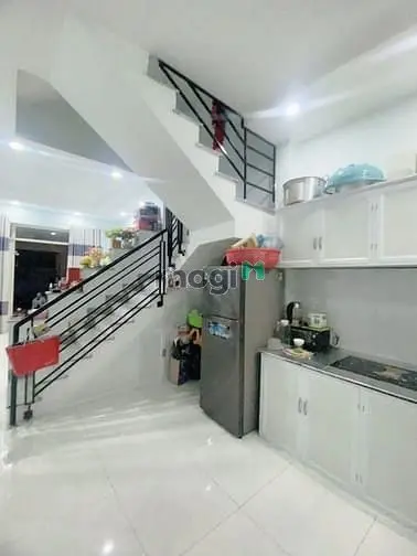 Bán Nhà 3 Tầng Đường Xe Hơi 8M - 50.4M2 - Trường Lưu, Long Trường