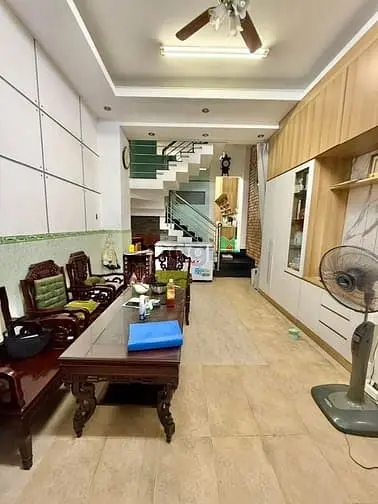 Mặt Tiền F.4 Tân Bình - 5 Tầng - 4M X 19M - Ngay Ngã Tư Bảy Hiền.