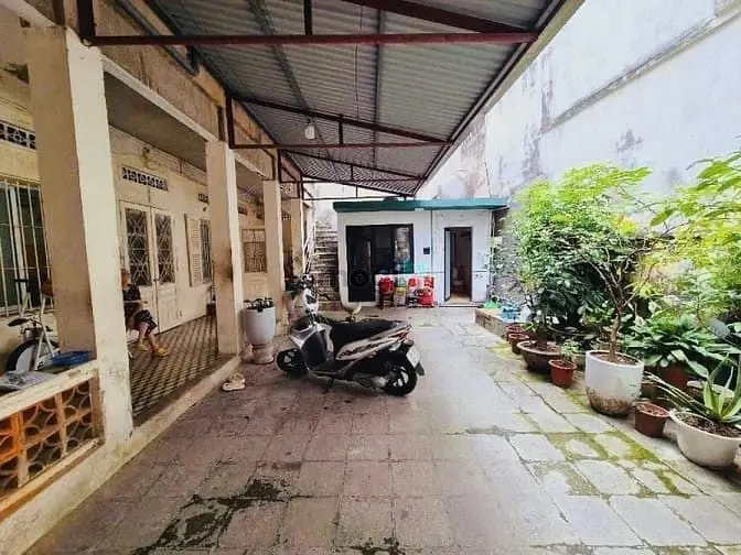 Thái Thịnh – Đống Đa – Ô Tô – 158 M2 – 2 Tầng – Mt 4 M – Giá 37.8 Tỷ.