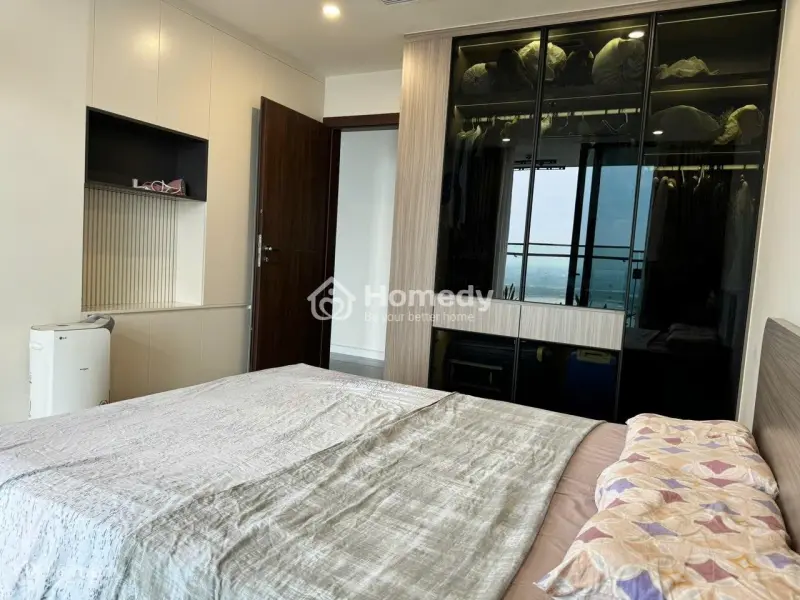 Cơ Hội Đầu Tư Lớn, Bán Căn Hộ Sunshine Golden River, Dt 212M2, 4 Ngủ, Giá Chỉ 23 Tỷ